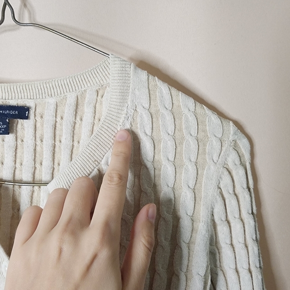 100% cotton Tommy Hilfiger cardigan, sweater, button up, knitted sweater - Picture 8 of 8